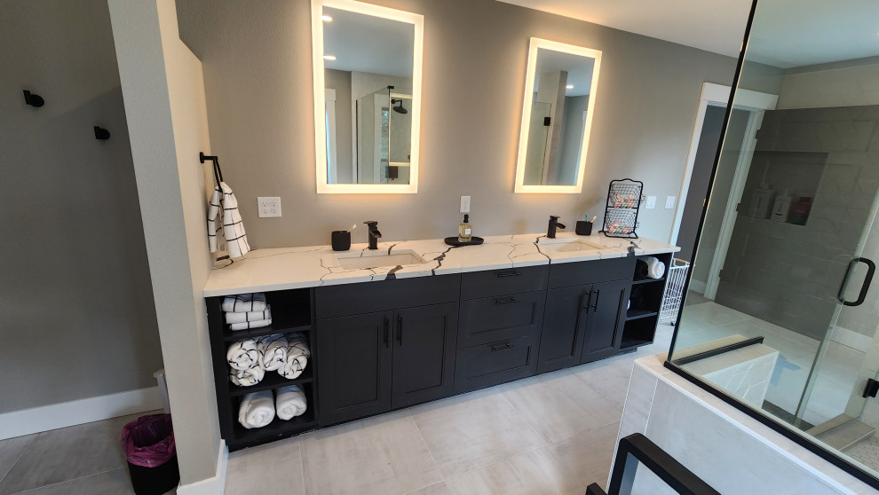 Elegance in White Stepped Shaker