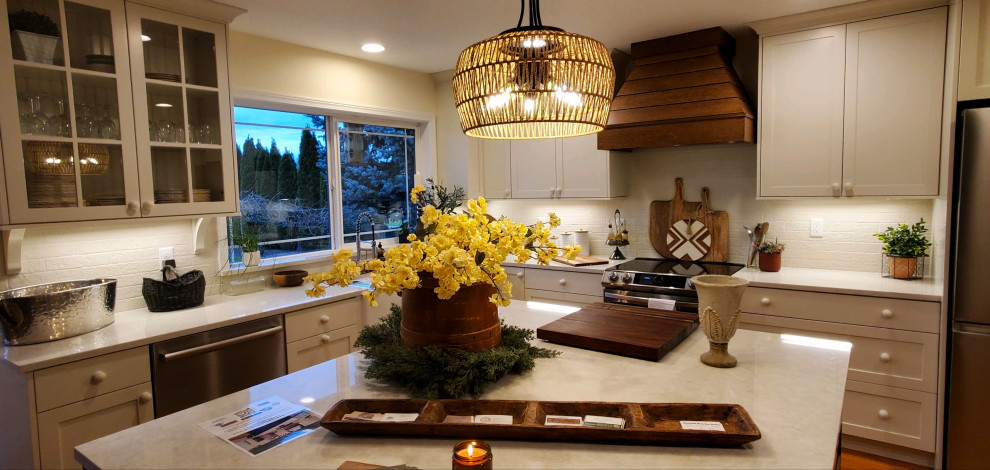 Country Painted Kitchen