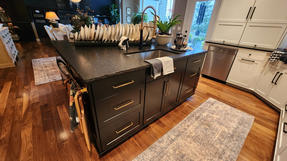 Simple Beauty with Style in the Portland Hills