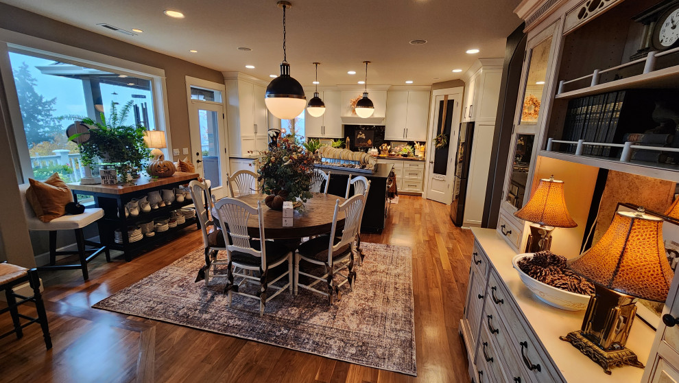 Simple Beauty with Style in the Portland Hills