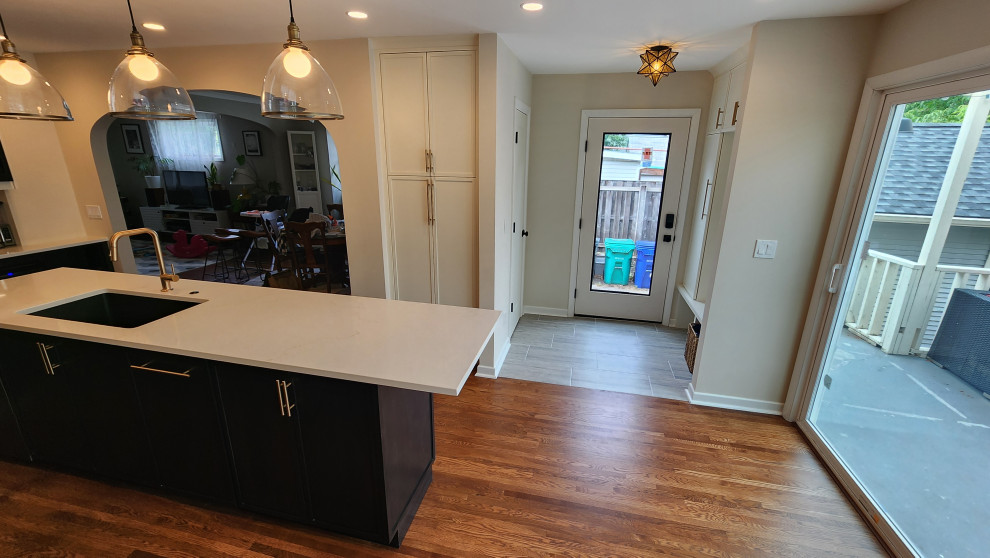 Narrow Shaker with Hints of Mid-Century Flair