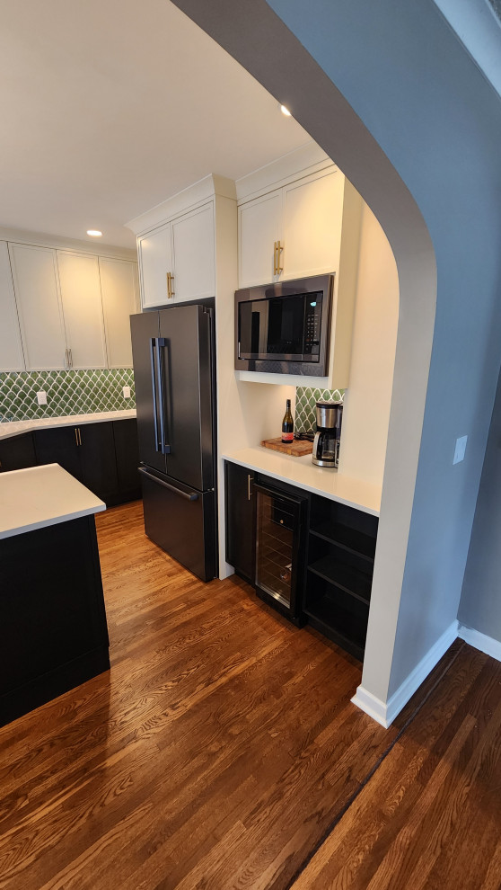 Narrow Shaker with Hints of Mid-Century Flair