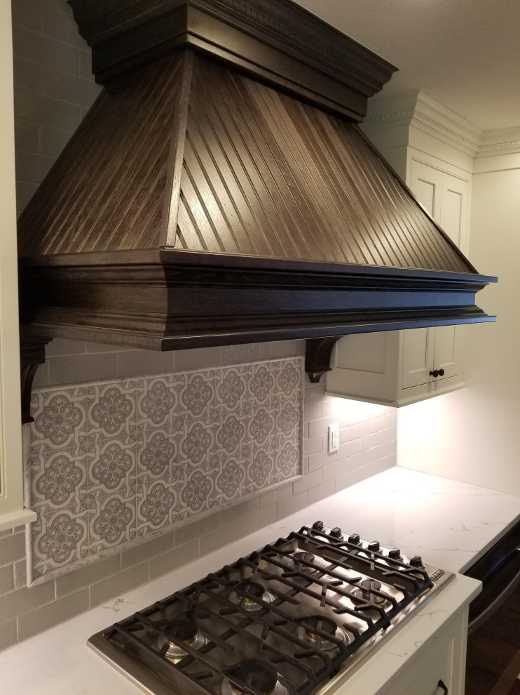 Two Tone Kitchen Design