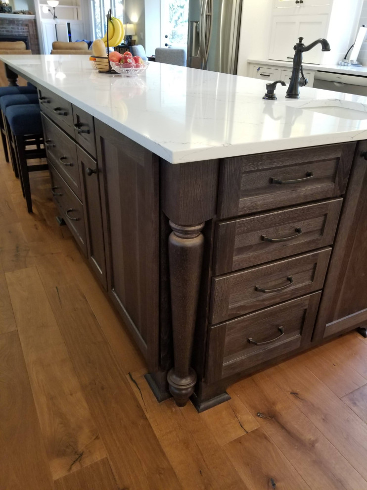 Two Tone Kitchen Design