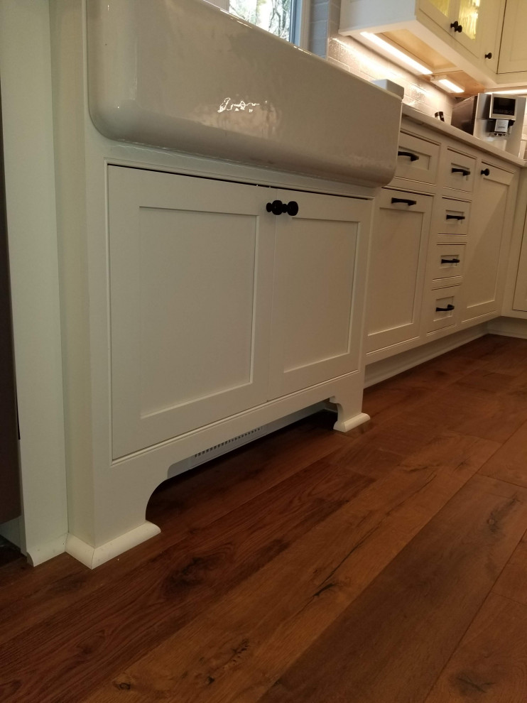 Two Tone Kitchen Design