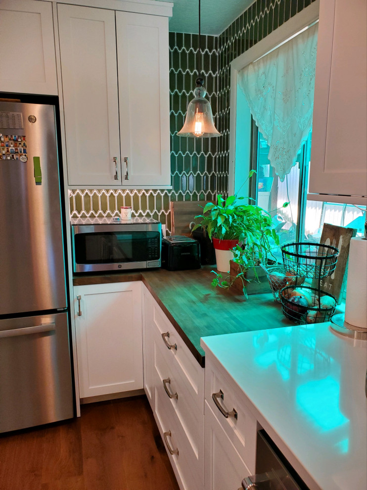 Traditional White Farmhouse